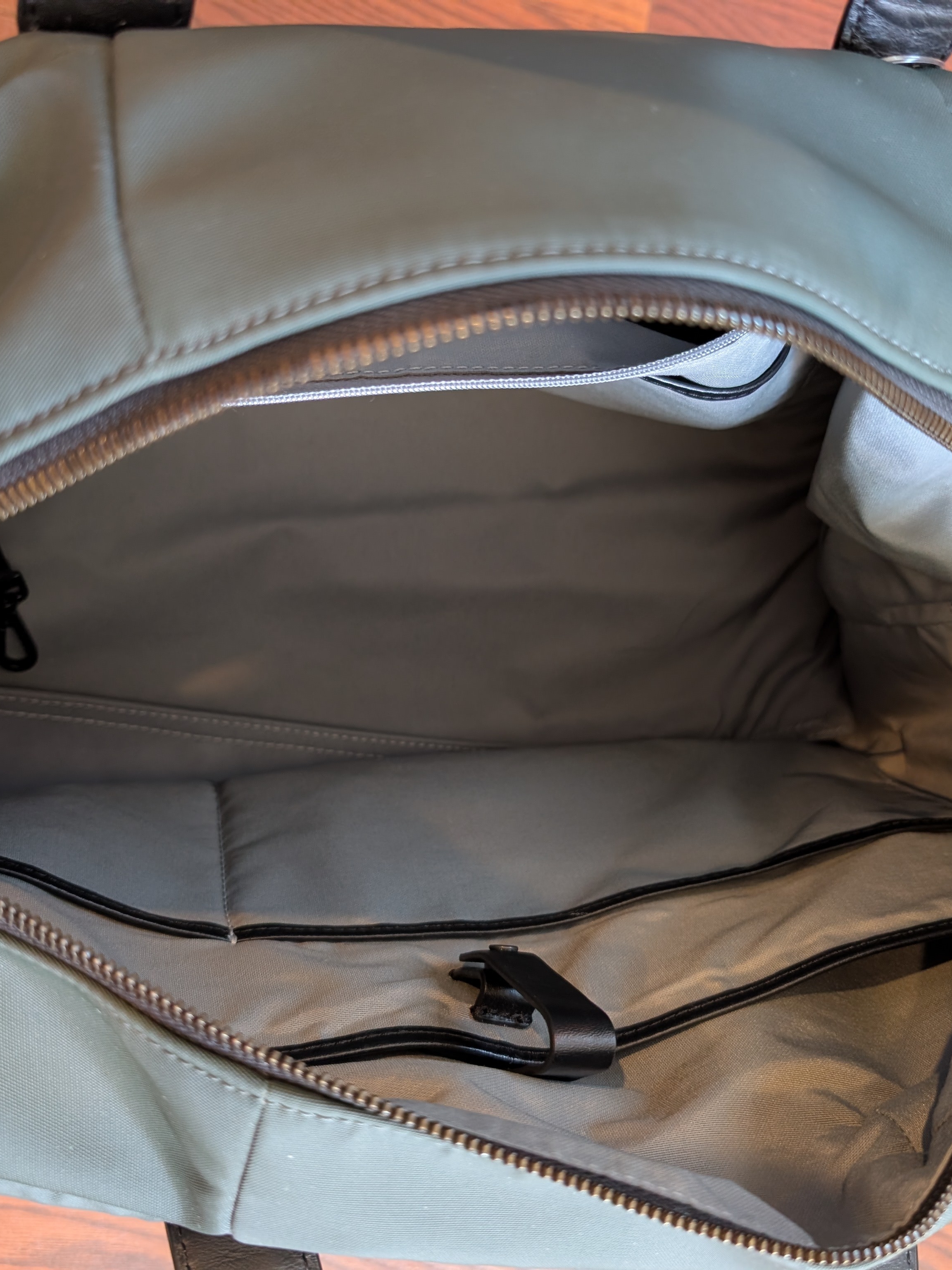 Away Dark Green Everywhere Bag — image 2 of 8